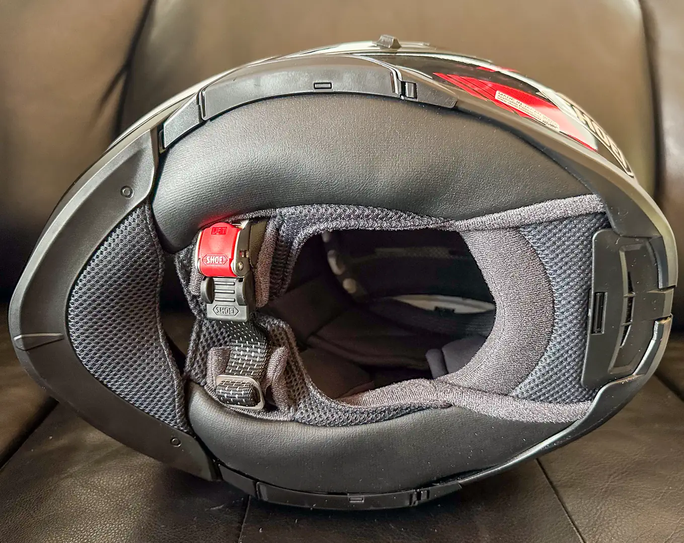 SHOEI NEOTEC 3